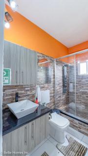 Obeys Sanctuary Suite 1 with Pool 10 min from UVF - 1