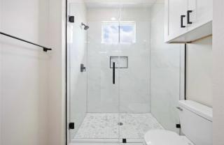 Newly built Med ctr-NRG-downtown -3bd-3bth - 7