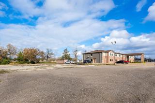 Americas Best Value Inn Somerville Texas - 5