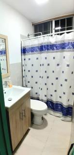 Departamento a 250mts del malecon, 3 dormitorios, 3 baños, 2 parqueos propios - 6