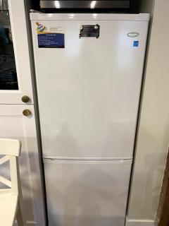 Beautiful Oasis in prime Vancouver BC with 2 bed and patio PLUS Studio available - 1