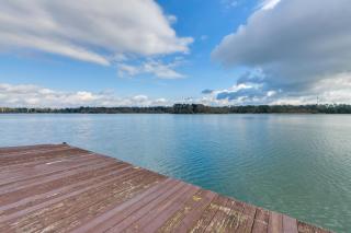 Private Dock & Hot Tub: Lakefront Eufaula Escape - 8