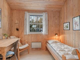 Holiday Home Mea - from the sea by Interhome - 2