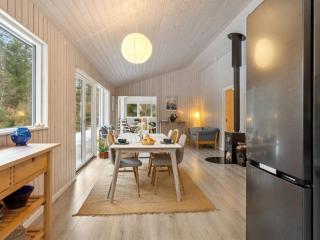 Holiday Home Amitola - 800m from the sea by Interhome - 1