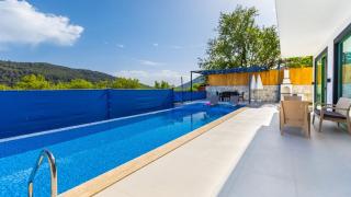 Sarıbelen 2 bedroom secluded villa with private pool hot tub - 2