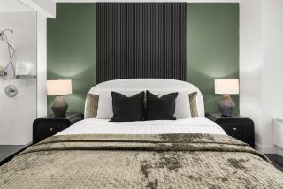 Premium Lux-Penthouse in Financial District - 4