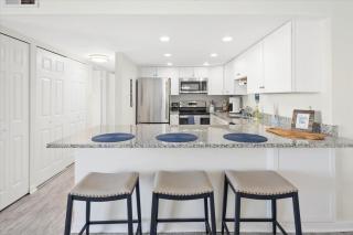 Stunning Ocean Front 2 Bedroom Quay Condo with Indoor Pool! - 2