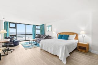Oceanside Inn 313 - 6