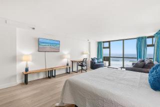 Oceanside Inn 313 - 5