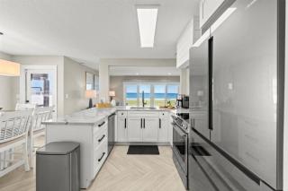 Beach Haven Updated Steps to Beach with Stunning Ocean Views - 7