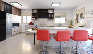 גייט טו כנרת- פנטהאוז 4 חדרים עם שולחן ביליארד - 2