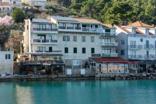 Apartments Seafront Paradise - 7