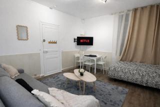 Le Signature Studio - 8