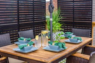 Modern Group Oasis with Hot Tub, Arcade and Fire Pit - 9