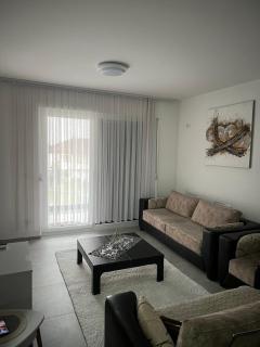 Dauti Apartment - near city center - 0