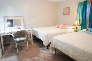 Queens Hidden Gem with Game Room 5 beds sleeps 9 - 6