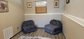 Spacious home away from home! - 9