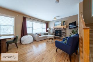 Nordic Oasis near West Edmonton Mall with Hot Tub, King Ensuite & Fire Table - 1