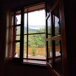 El Roserar Cabaña de Madera y Caravana Vintage Parque Natural del Montseny - 4