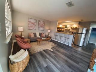 Amazing Condo Near White Sandy Beach! - 3