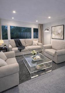 Entire guest house in Countryside with Hot Tub - 9