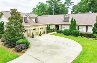 The Blue Heron Lakehouse! Superb 6-BR home Logan Martin Lake in charming Lincoln - 0