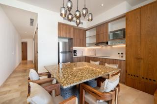 Zantamar TH03B, oceanfront - 2
