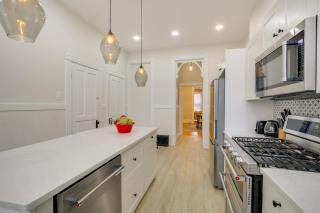 Historic Benton Park STL Home Game Room and Yard! - 2