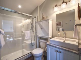 Oceanfront view 2 entertainment areas -Pet Friendly - 2