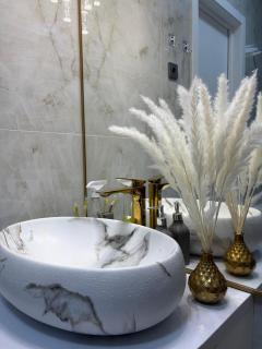 The Grand CentraL Studio - 3