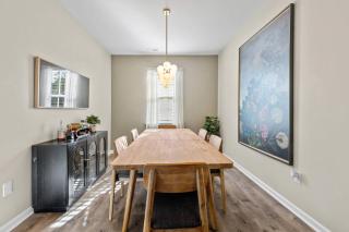 Family Friendly 4BR Near Fort Bragg - 5