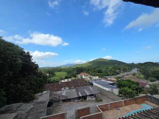 House with Pool in Ribeirão da Ilha -13 People - 3