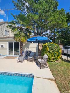 Fayetteville house on Acre, Pool, BBQ - 4