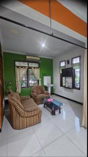 Rambutan Homestay Bogor - 3