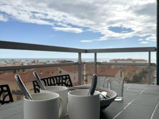 Appartement 4 pers avec terrasse, clim, parking à 200m de la plage - 2