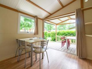 Chalet cosy avec terrasse à Bénodet - API-1-52-1447 - 5