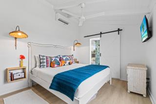 Cottage by the Sea - 2BR Beach Getaway - 6