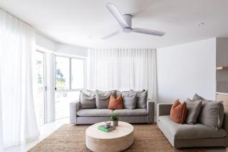 Serenity Noosa - 2 bedroom apartment to relax in style with pool and view. - 4