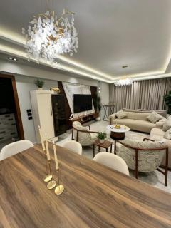 Crystal plaza G 3 - 6