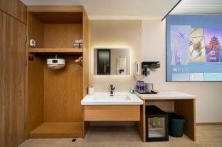 The Screen Hotel Hangzhou East St ation-Zhanongkou Metro - 3