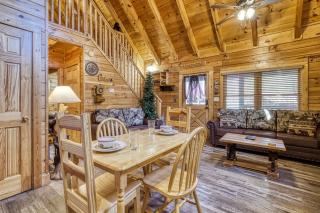 ER317 - The Cubby Hole - Great location - Close to town cabin - Pigeon Forge - 4