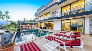 Akbel 6 bedroom seaview villa with private pool hot tub - 0