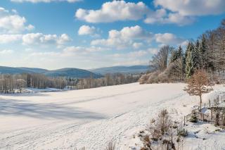 Unique Apartment with a Beautiful View and Balcony by Noclegi Renters - 9