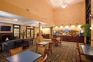 Holiday Inn Express Hotel & Suites Cleveland-Richfield by IHG - Brecksville - 9