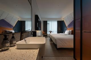 FunGee Hotel Yuanjialing Subway Station Branch - 4