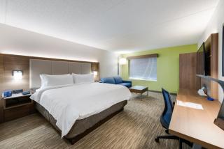 Holiday Inn Express Naperville by IHG - 8