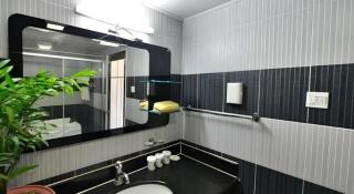 GreenTree Inn West Railway Station North Square Hotel - 9