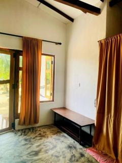 Melbourne Arugambay - 2