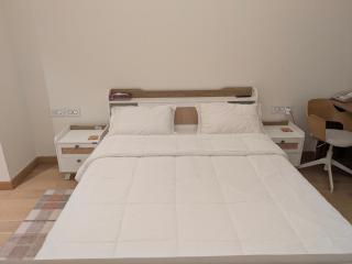 Sunrise View Leela luxury studio with Sauna - 2