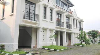 Casa D' Ladera Hotel - Bandung - 1